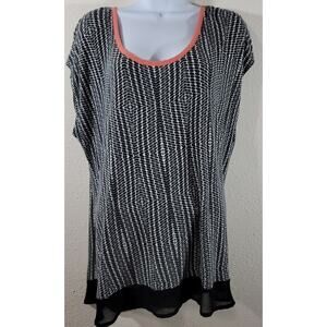 Cato Woman Black White Print Top 18W 20W Plus Lightweight Soft Stretchy Flowy